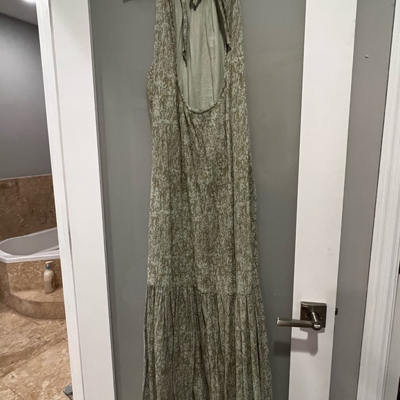Cleobella Maxi Dress, Open Back Size M - Picture 2 of 3